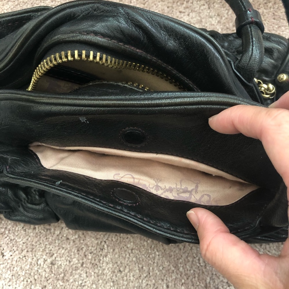 juicy couture | black handbag - Picture 8 of 10